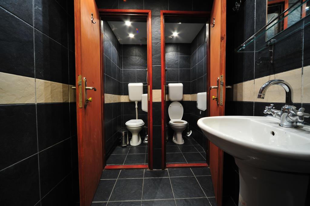 Hostel Bed N Beer Белград Номер фото