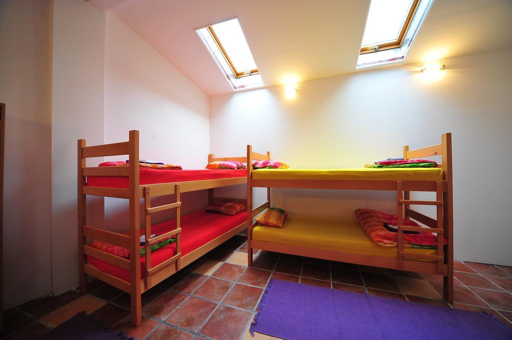 Hostel Bed N Beer Белград Номер фото