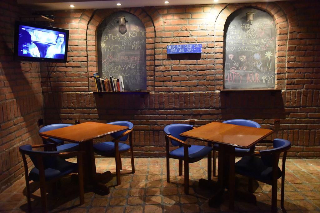 Hostel Bed N Beer Белград Экстерьер фото